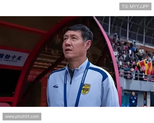 前中乙最佳门将华丽转身赴欧洲执教中国教练留洋再添励志新篇章