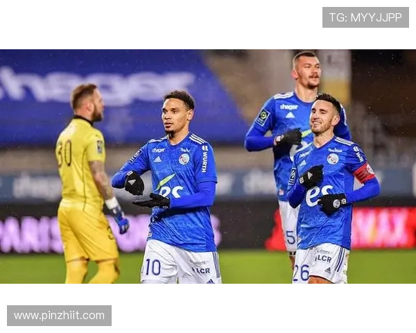 巴黎对阵斯特拉斯堡首发公布 杜埃 巴尔科拉 李刚仁悉数出战